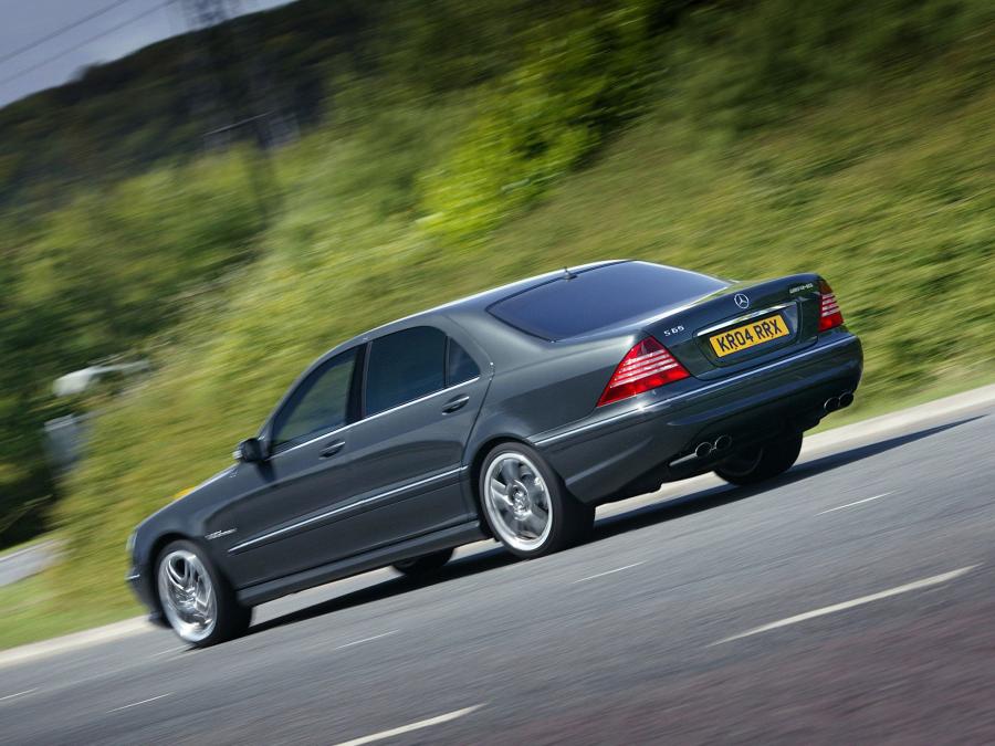  Mercedes-Benz S65 AMG 2004 года  (UK) (фото 3 из 11)